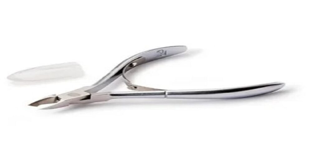 Cuticle Nipper in UK