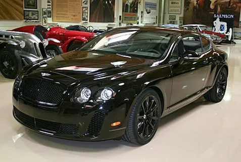 bentley Garage in Dubai