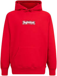 Supreme Hoodie Style Tips for a Fashionable Winter