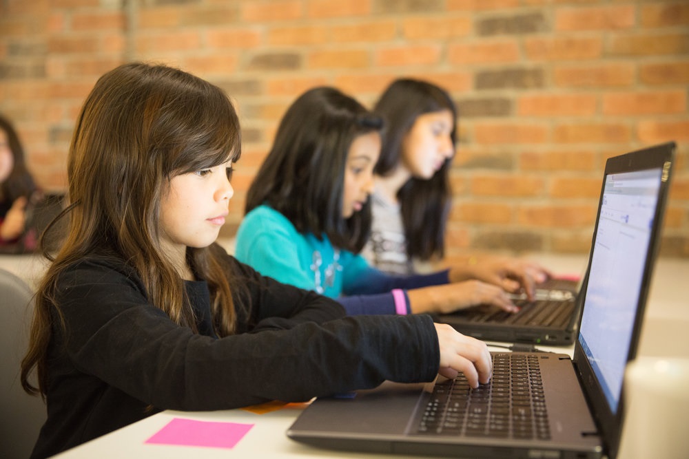 Girl online learning from Google Classroom